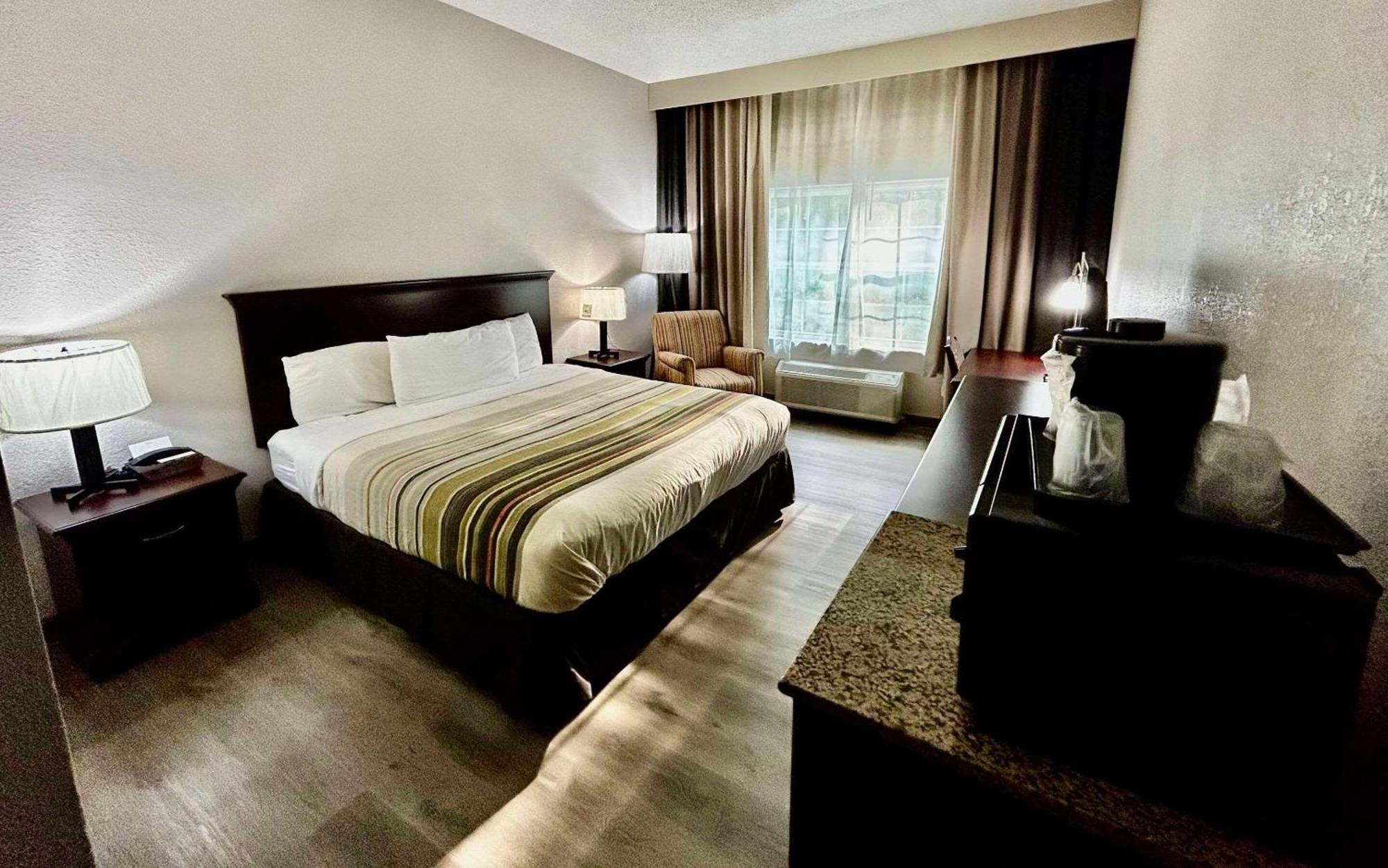 Country Inn & Suites By Radisson, Columbus, Ga Extérieur photo